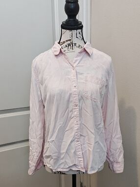 Long-Sleeve Button-Up Shirt - Light Pink